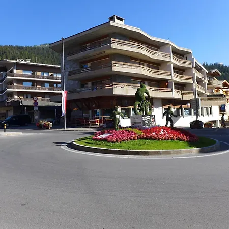Apartment Rond-point 27 By Interhome